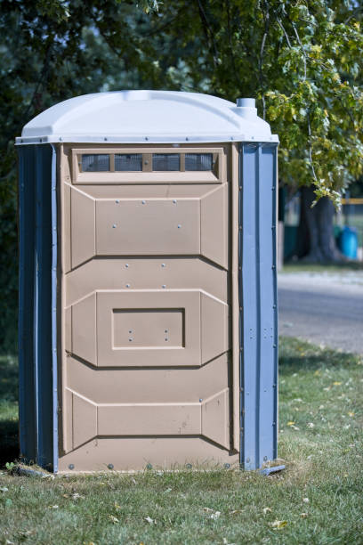 Portable Toilet Options We Offer in Burlington, IA